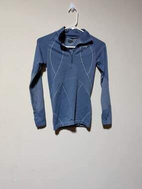 Gymshark Women's Apex Seamless 1/4 Zip Pullover in Worn Blue